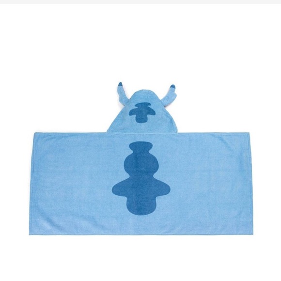 NWT STITCH HOODED TOWEL - Picture 3 of 4